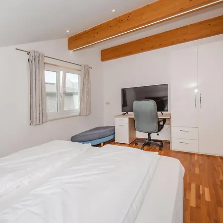 Будинок відпочинку Franz By Interhome