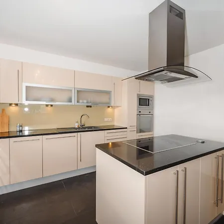 Franz By Interhome *