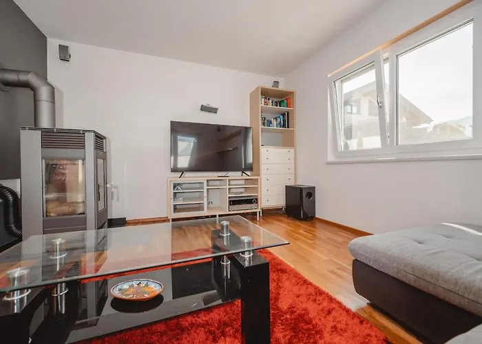 Semesterbostad Franz By Interhome